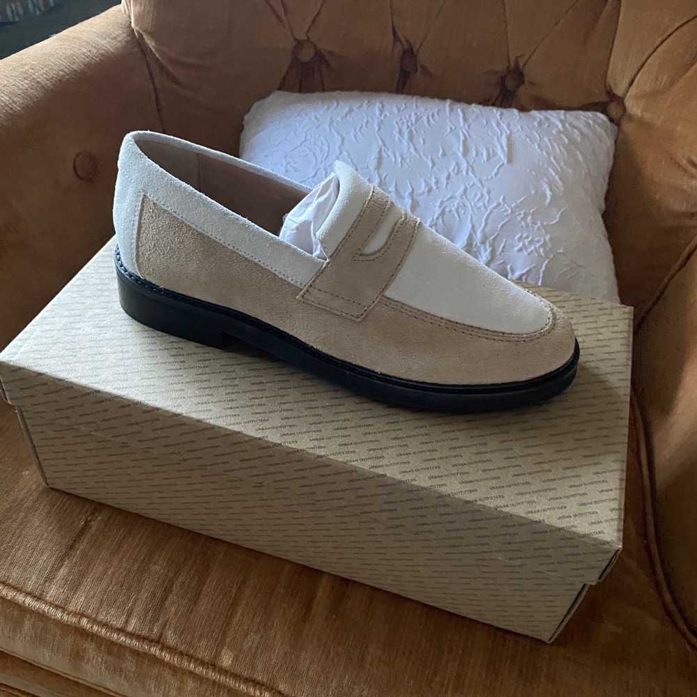 COPY - Urban Outfitters Loafers